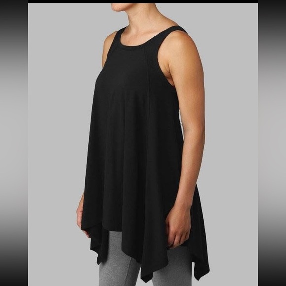 Lululemon Spring Fling Tank - Picture 1 of 11